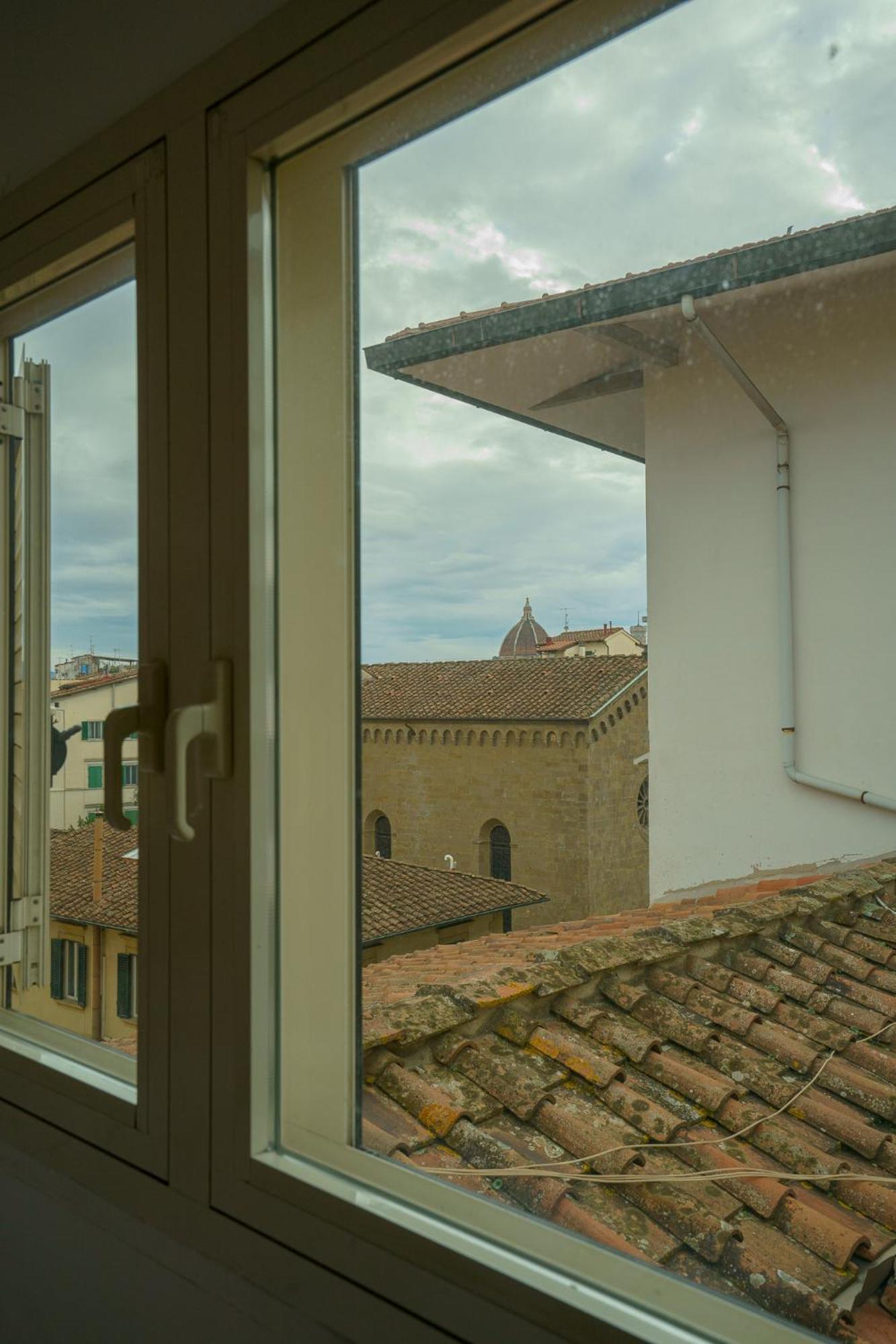 Tranquil Suite Near Museums And Train Station Firenze Kültér fotó