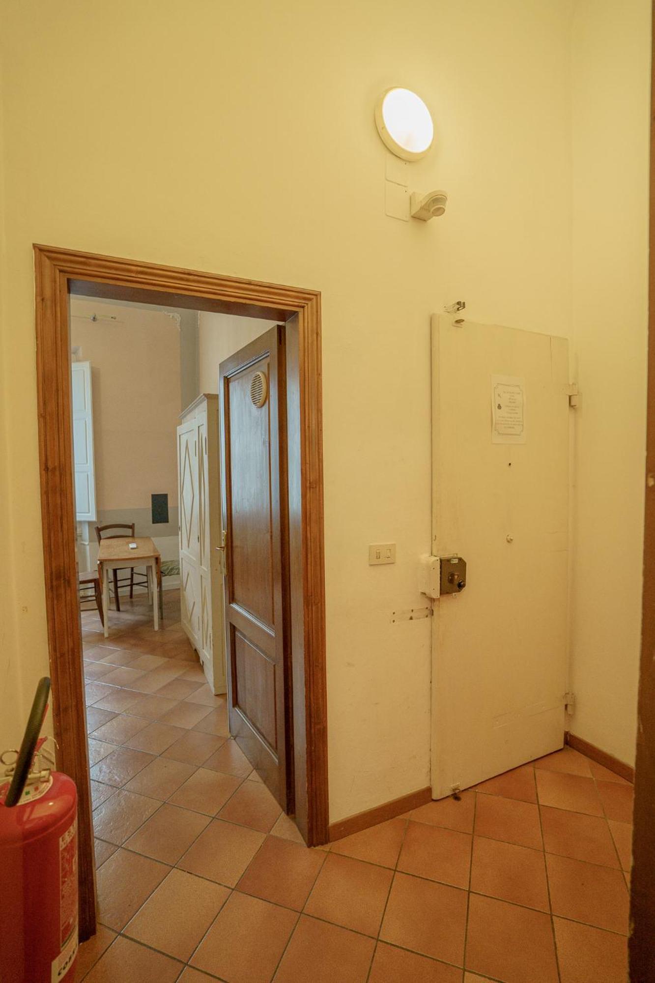 Tranquil Suite Near Museums And Train Station Firenze Kültér fotó