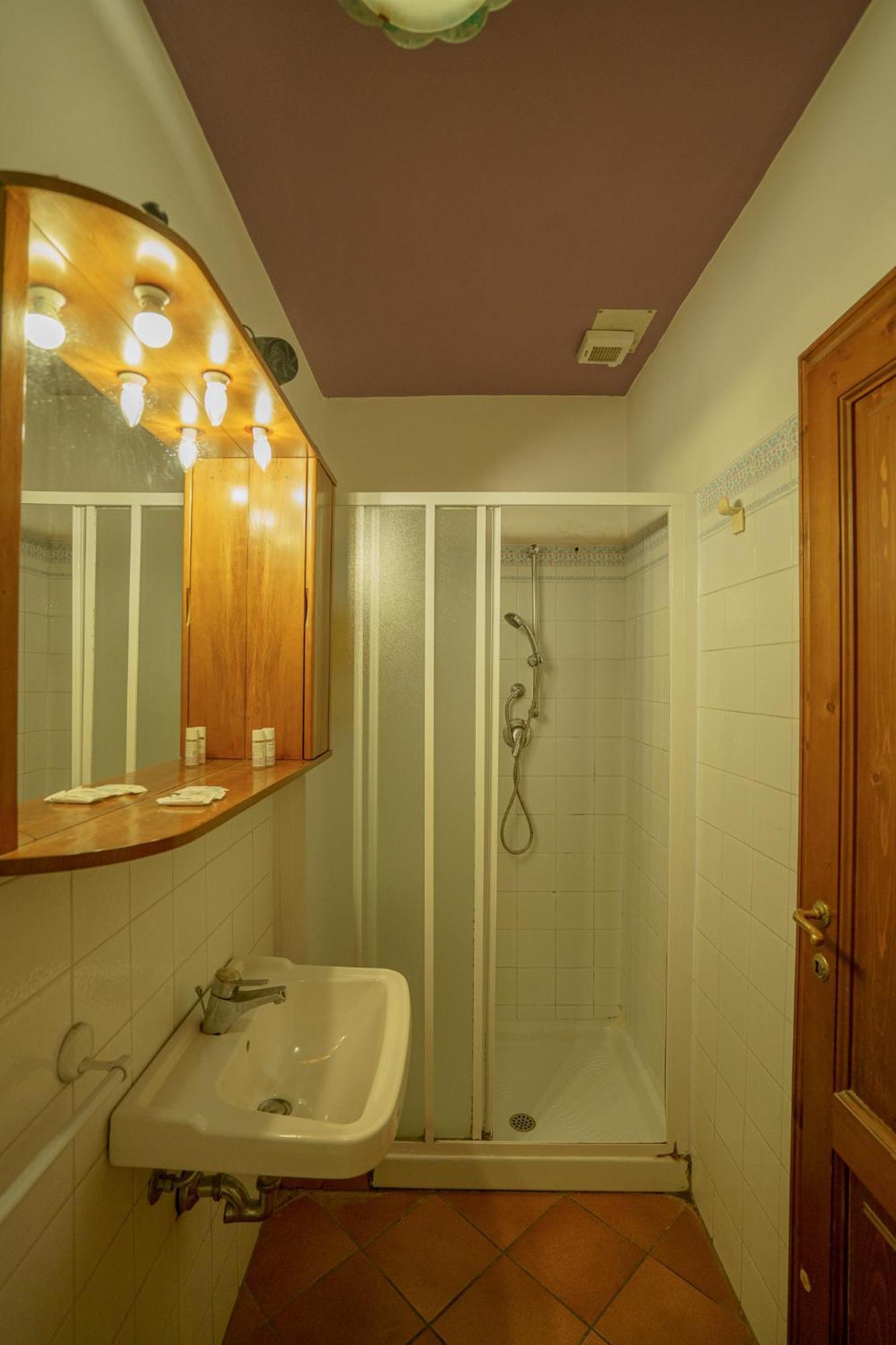 Tranquil Suite Near Museums And Train Station Firenze Kültér fotó